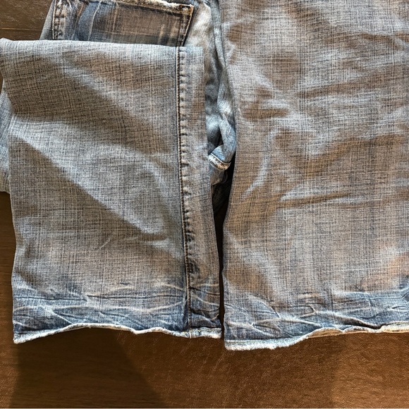 Men’s Guess Premium Denim Washout Distressed Jeans Wide Boot Cut 36x30 - Picture 13 of 13